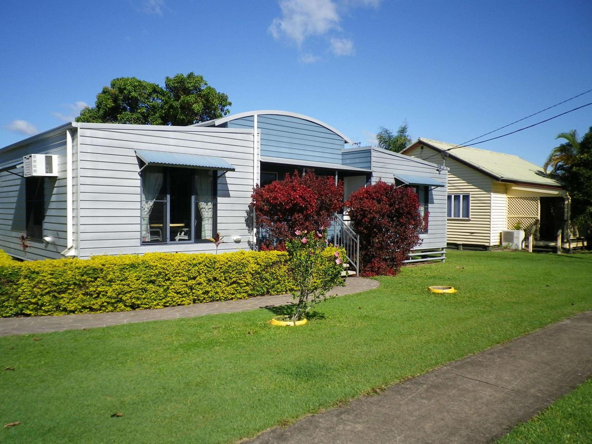 Tin Can Bay'S Sleepy Lagoon Motel Exteriör bild